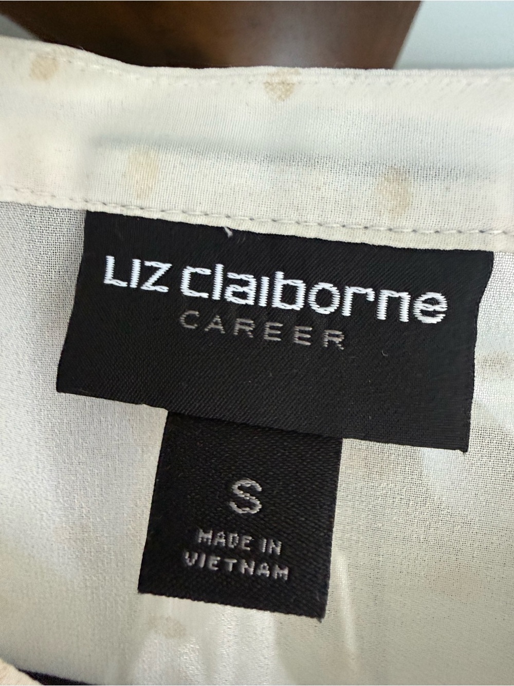 Blouse - Picture 2 of 3